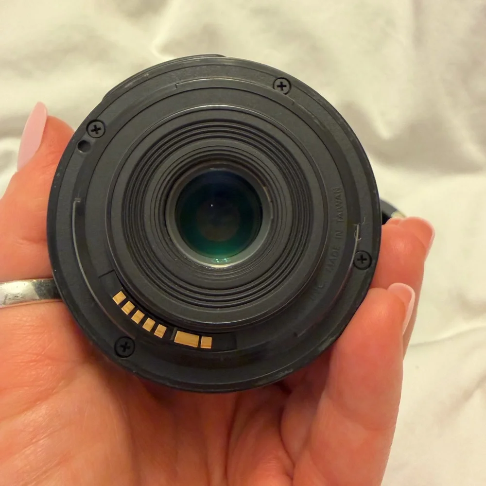 Canon Black EFS 18-55mm Lens